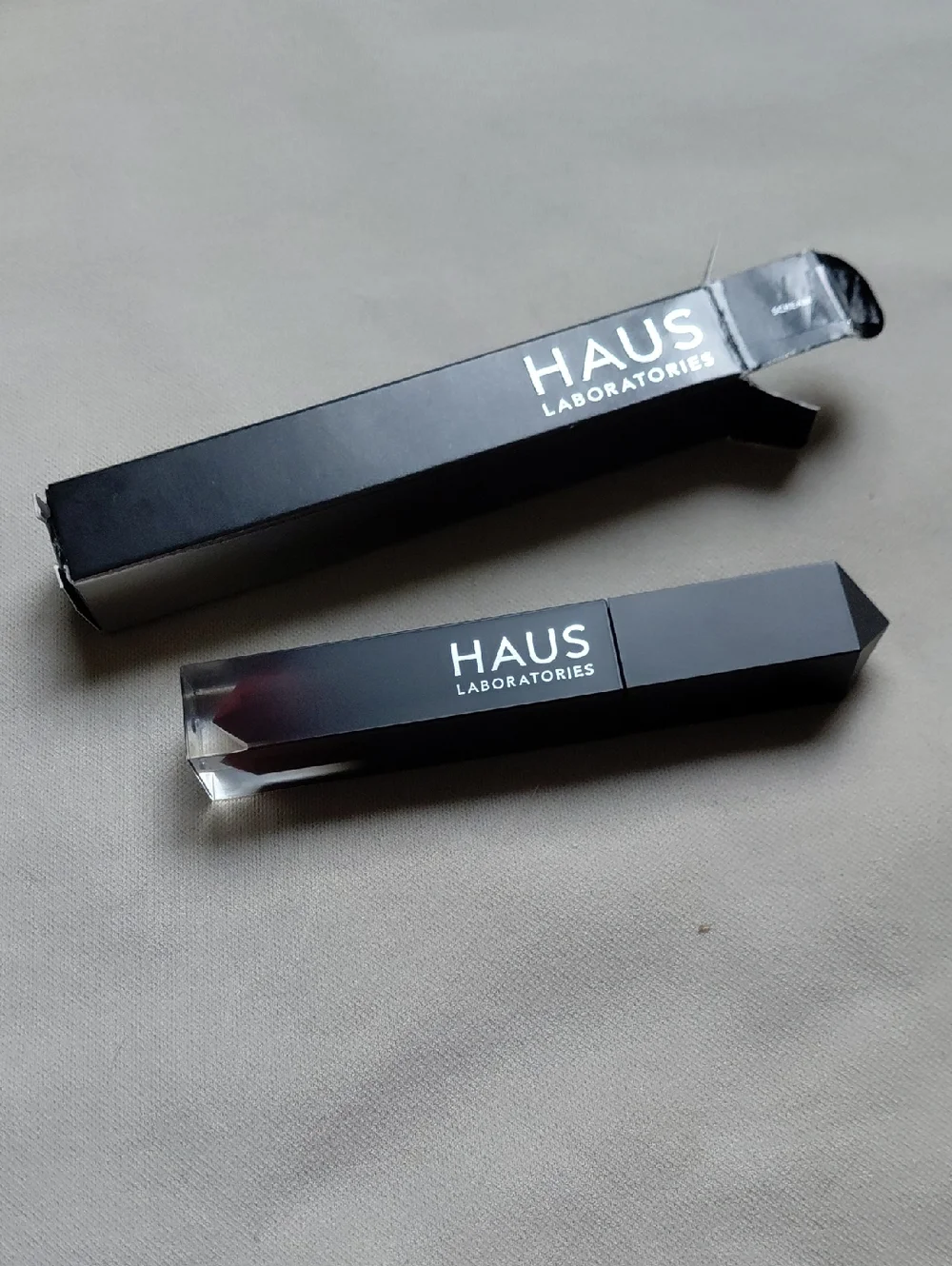 Haus Labs By Lady Gaga Le Riot Gloss in Scream NWT